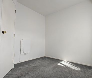 Property Management182D Mokoia Road, Birkenhead - House for Rent - Photo 3