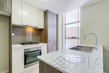 Modern 1 Bedroom Apartment for lease - Photo 3