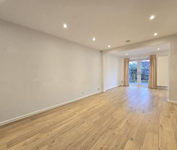 4 bedroom semi-detached house to rent - Photo 2