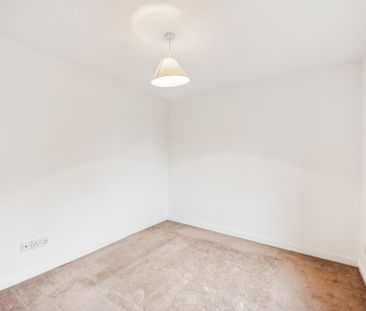 Creteil Court - Photo 4