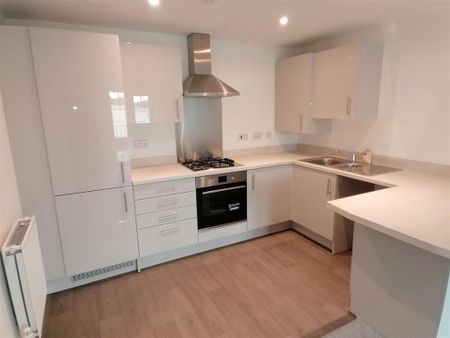 2 bedroom apartment to rent - Photo 5