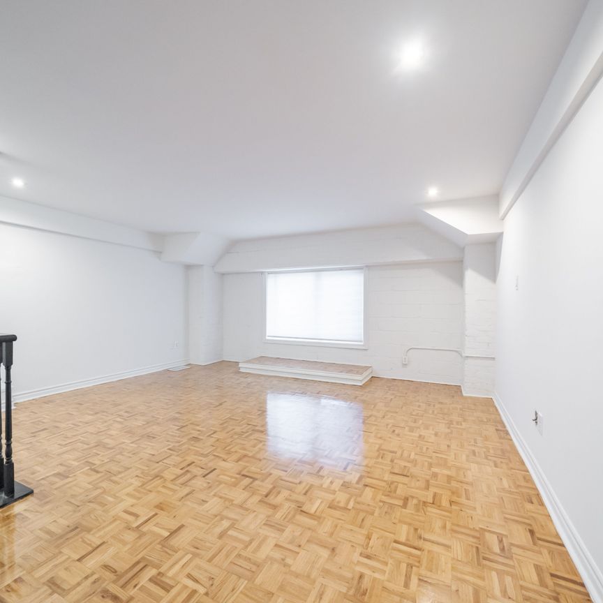 For Lease - 1401 Dupont Street Unit# 131, Toronto, Ontario - Photo 1