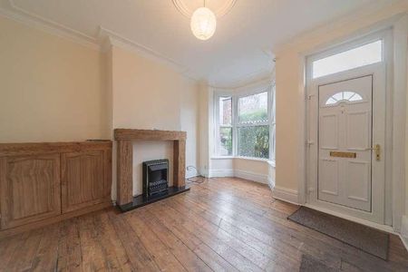 Derbyshire Lane, Gleadless Valley, Sheffield, S8 - Photo 2