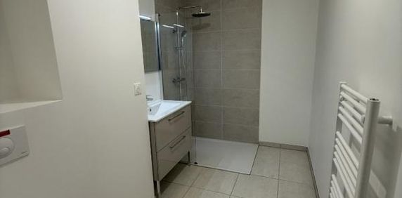 Location Appartement 2 pièces Meublé AIX LES BAINS 73100 - Photo 2