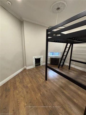 156 James Street S #2A - Photo 2