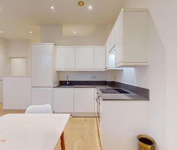 Studio to rent - Photo 3