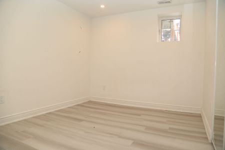 For Lease - 20 Templeton Court Unit# BSMT, Brampton, Ontario - Photo 2