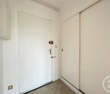 Location Appartement 2 pièces 42m² TROYES 10000 - Photo 2