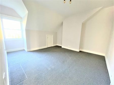 A 2 Bedroom Apartment Instruction to Let in Bexhill-on-Sea - Photo 3