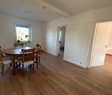 Helle und gepflegte 3-Zimmer-Wohnung in Verna - Photo 2