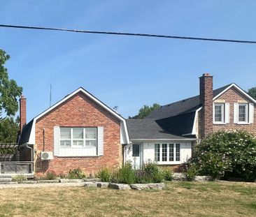 For Lease - 206B Palace Street, Whitby, Ontario - Photo 2