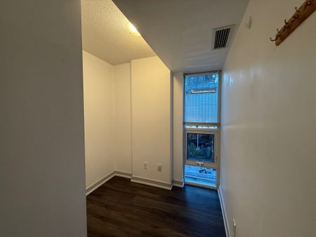 For Lease - 126 Simcoe Street Unit# 311, Toronto, Ontario - Photo 5