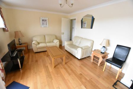 3 bedroom duplex flat/apartment To Let in Preston - Photo 3