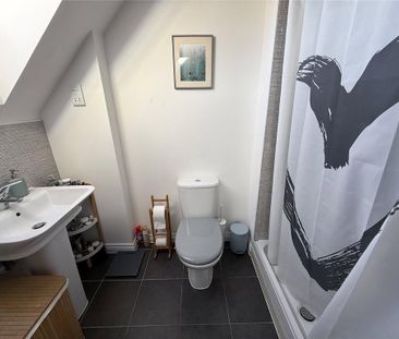 3 bedroom terraced house to rent - Photo 4