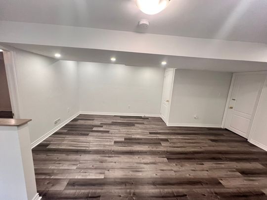 For Lease - 230 Wardlaw Place Unit# Lower, Vaughan, Ontario - Photo 1