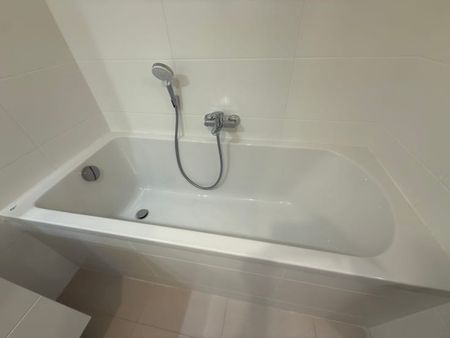 Appartement te huur - Photo 3