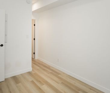 Kingston: Gold Accents – 710 Westminster - Photo 2