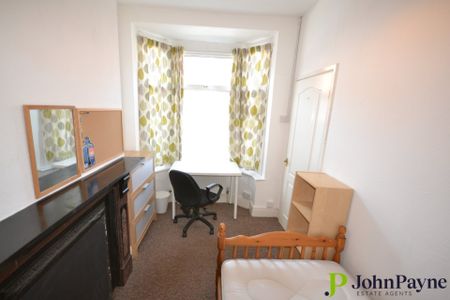 Centaur Road, Earlsdon, Coventry, CV5 6LG - Photo 3