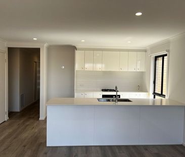 Fabulous 3Br Home in Tarneit! - Photo 4