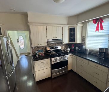 For Lease - 96 Gurnett Street Unit# Main, Aurora, Ontario - Photo 1