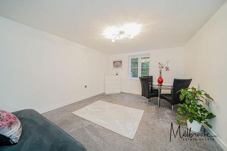 2 bedroom flat to rent - Photo 3