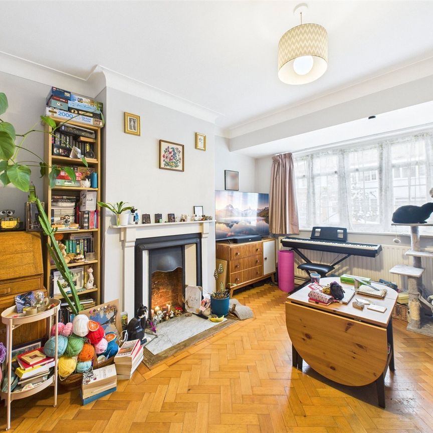 Fulwood Gardens, Twickenham, Twickenham, TW1 - Photo 1