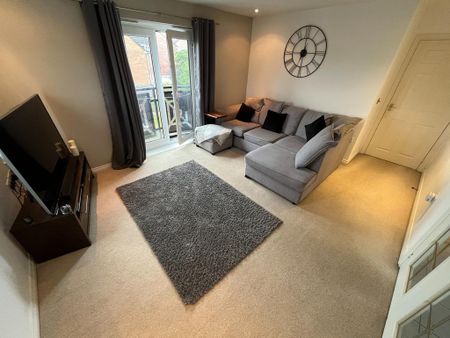 2 bedroom flat to rent - Photo 2