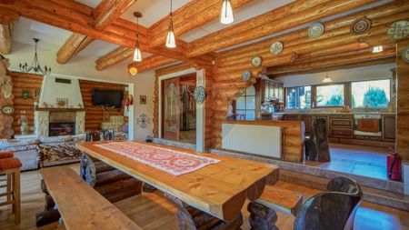 CASA INCONJURATA DE NATURA | DIN BUSTENI | 8 CAMERE | TIMISUL DE JOS - Photo 2