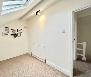3 Bed End Terrace, Plus An Extra Room, LS12 - Photo 3