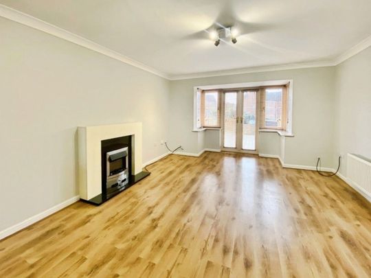 3 bedroom House To Let - Photo 1