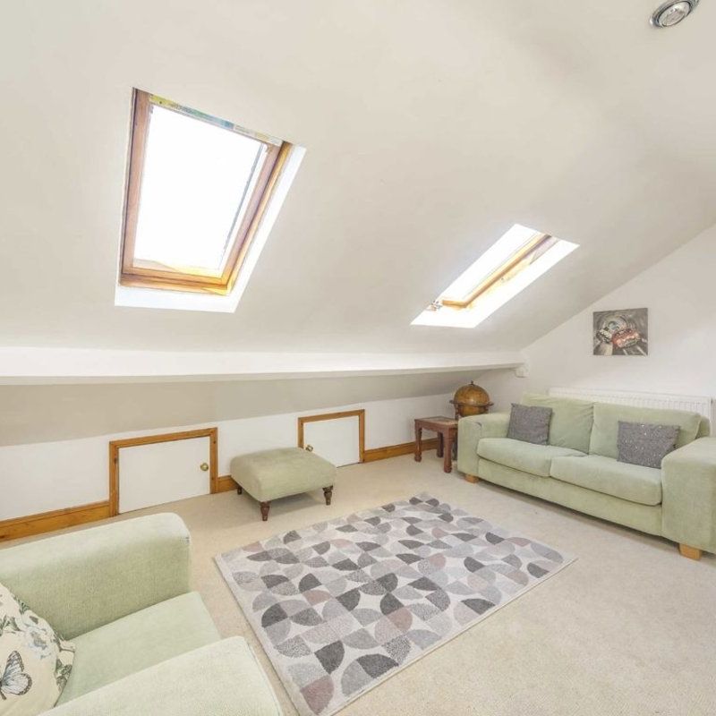 Crowther Road, SE25, London - Photo 1