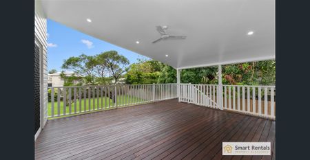 4-Bedroom Queenslander with Spacious Outdoor Living - Photo 4