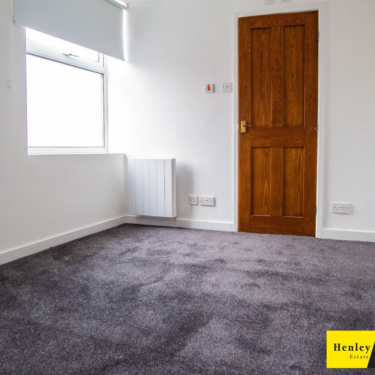 1 Bedroom Flat For Rent - Photo 1