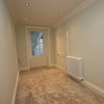 Manor Place, West End - Photo 1