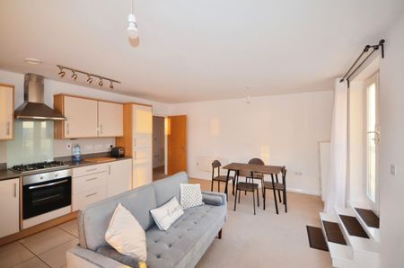 2 bedroom apartment to rent - Photo 2