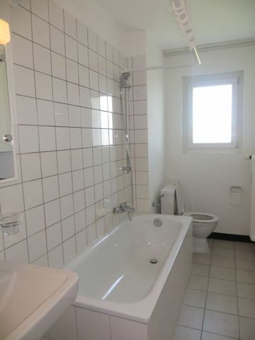 3.5 Zimmer, 76 m², 3. Stock - Photo 3