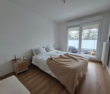 Location Appartement 4 pièces 85m² - Photo 4