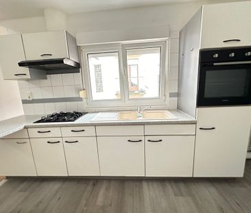 Location Appartement 2 pièces 53m² REMIREMONT 88200 - Photo 6