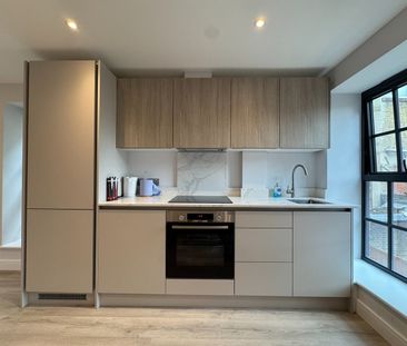 1 Bed Flat, High Road, HA0 - Photo 3