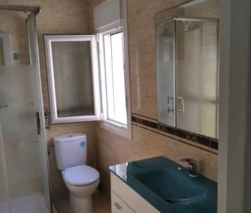 Piso de alquiler en Paseo de San Vicente, La Platina- Hospital - Ca... - Photo 6