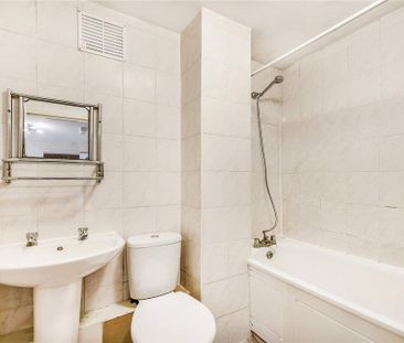 Studio to rent - Photo 6