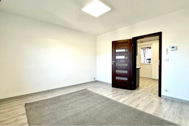 Duża kawalerka w Kamienicy - Photo 1