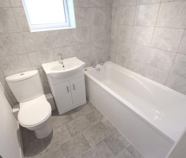 2 Bedroom Apartment - Purpose Built To Let - Photo 3