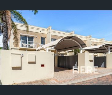 7/28 Oak Lane, West Perth, WA 6005 - Photo 3
