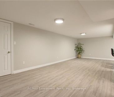 For Lease - 2093 Maplewood Drive Unit# LOWER, Burlington, Ontario - Photo 6