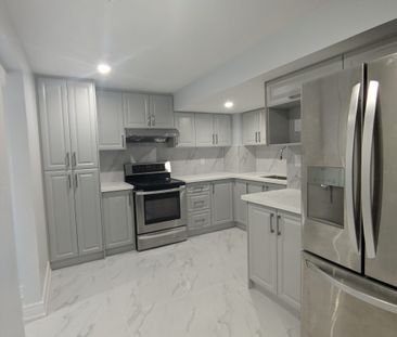 For Lease - 51 Britannia Avenue Unit# Lower Level, Oshawa, Ontario - Photo 2