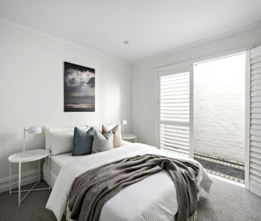 61 Fairbairn Road, Toorak VIC 3142 - House For Rent | Domain - Photo 3