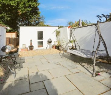 Gale Moor Avenue, GOSPORT - Photo 3