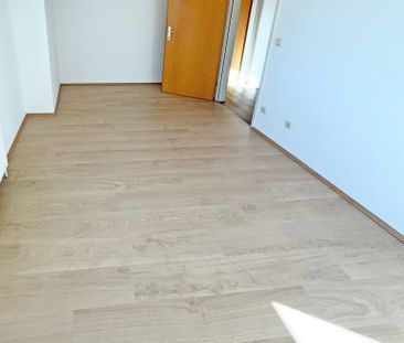 Gut angelegte 2-Zimmerwohnung im Dachgeschoss - Foto 3