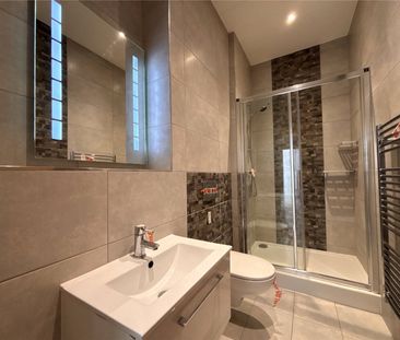 Bartley Way, Hook, Hampshire, RG27 - Photo 2